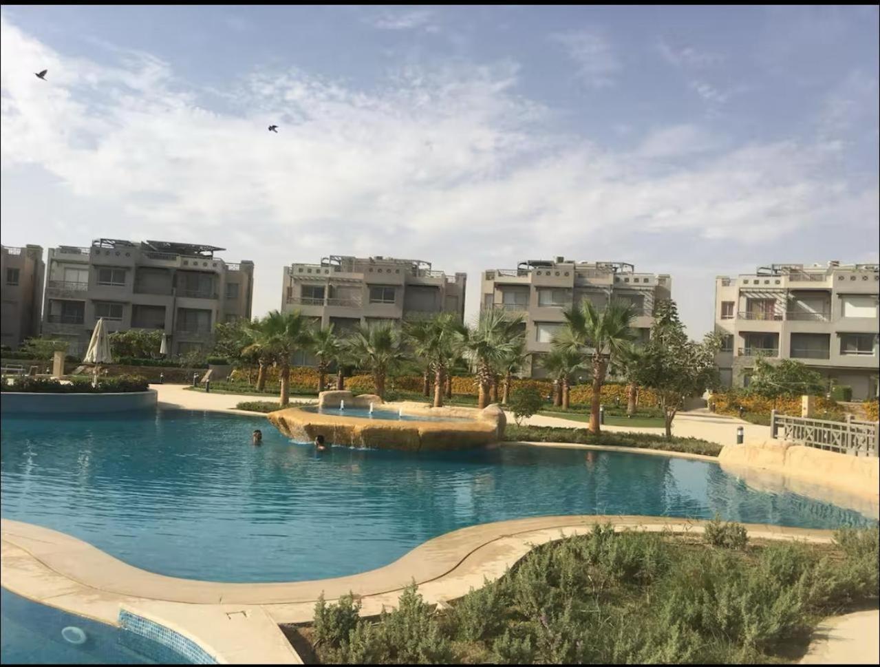 A Sea View Spacious Cheering 5 Bedroom Villa Ain Sokhna "Ain Bay" فيلا كاملة للإيجار قرية العين باي Ain Sukhna Buitenkant foto
